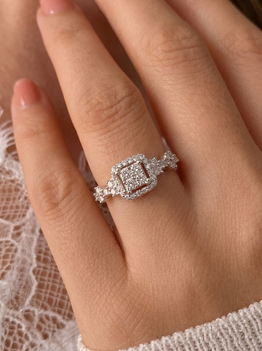 Crystal Halo Rings