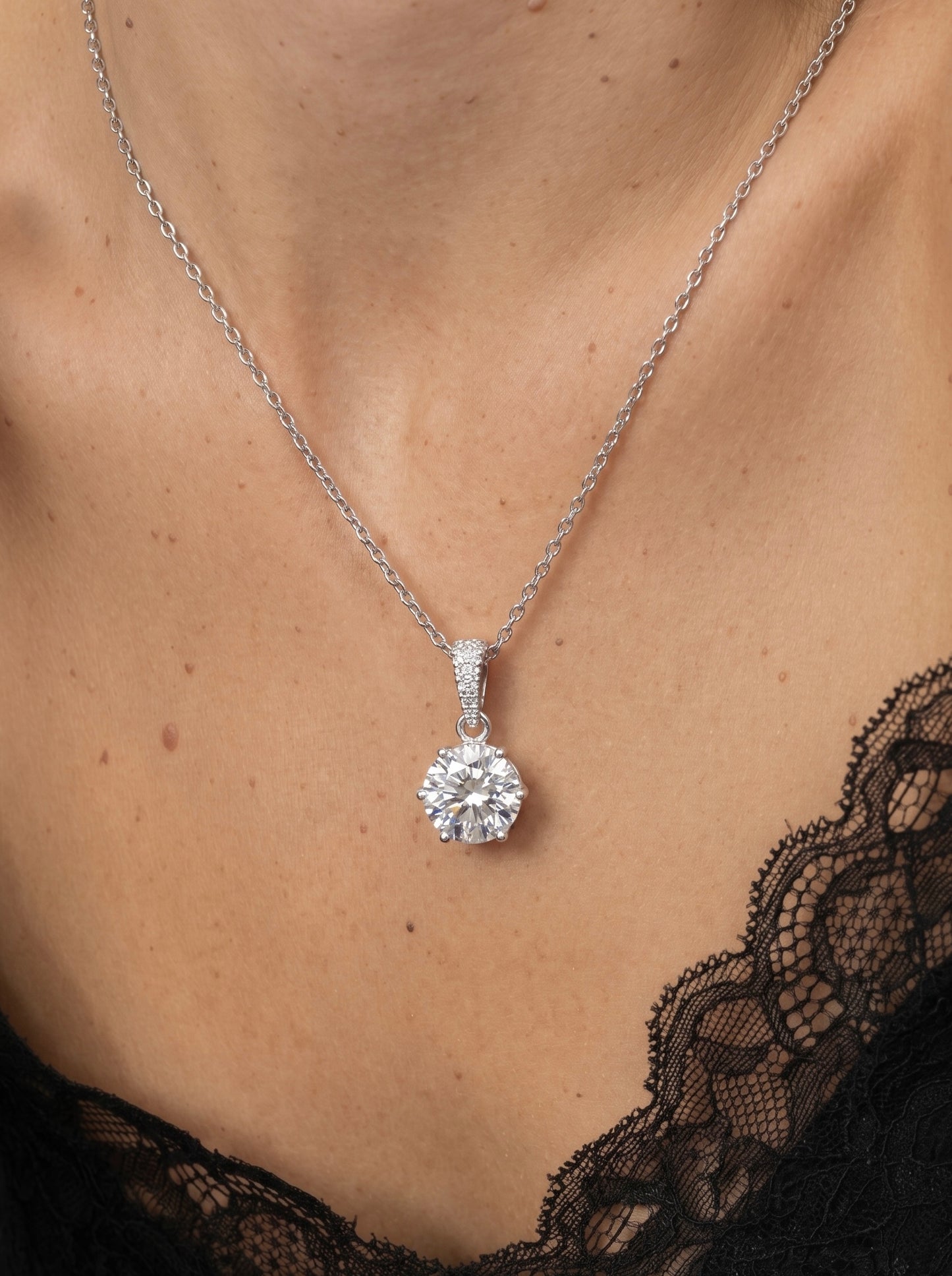 Dazzle Zircon Necklace