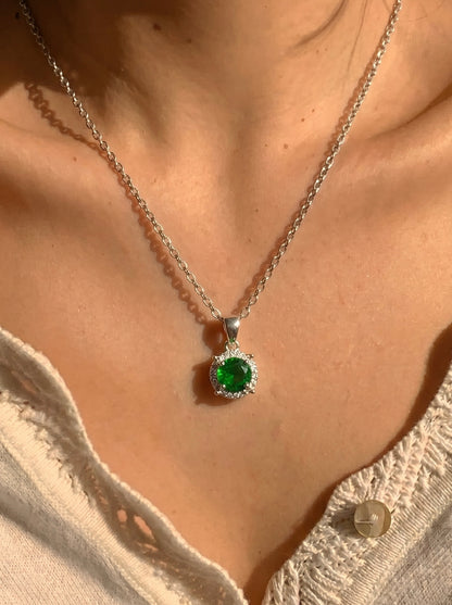 Green Glow Necklace