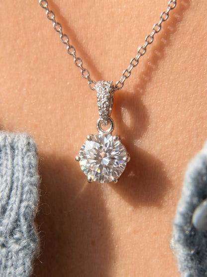 Dazzle Zircon Necklace