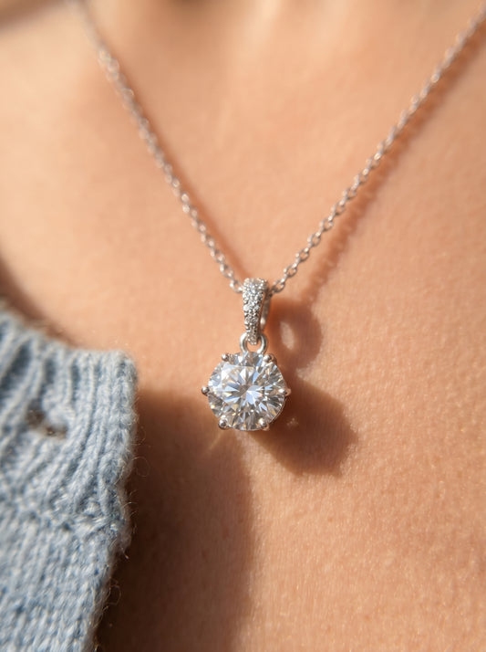 Dazzle Zircon Necklace
