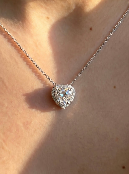 Amour Lumière Necklace