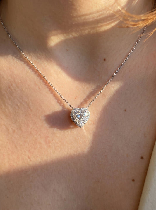 Amour Lumière Necklace