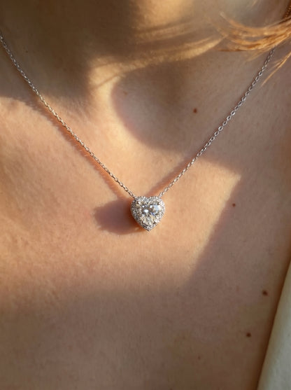 Amour Lumière Necklace