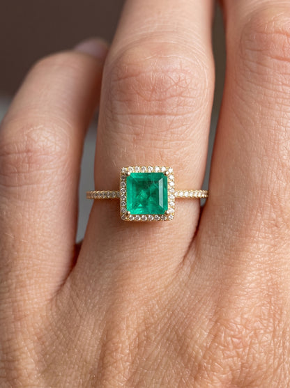 Emerald Halo Ring