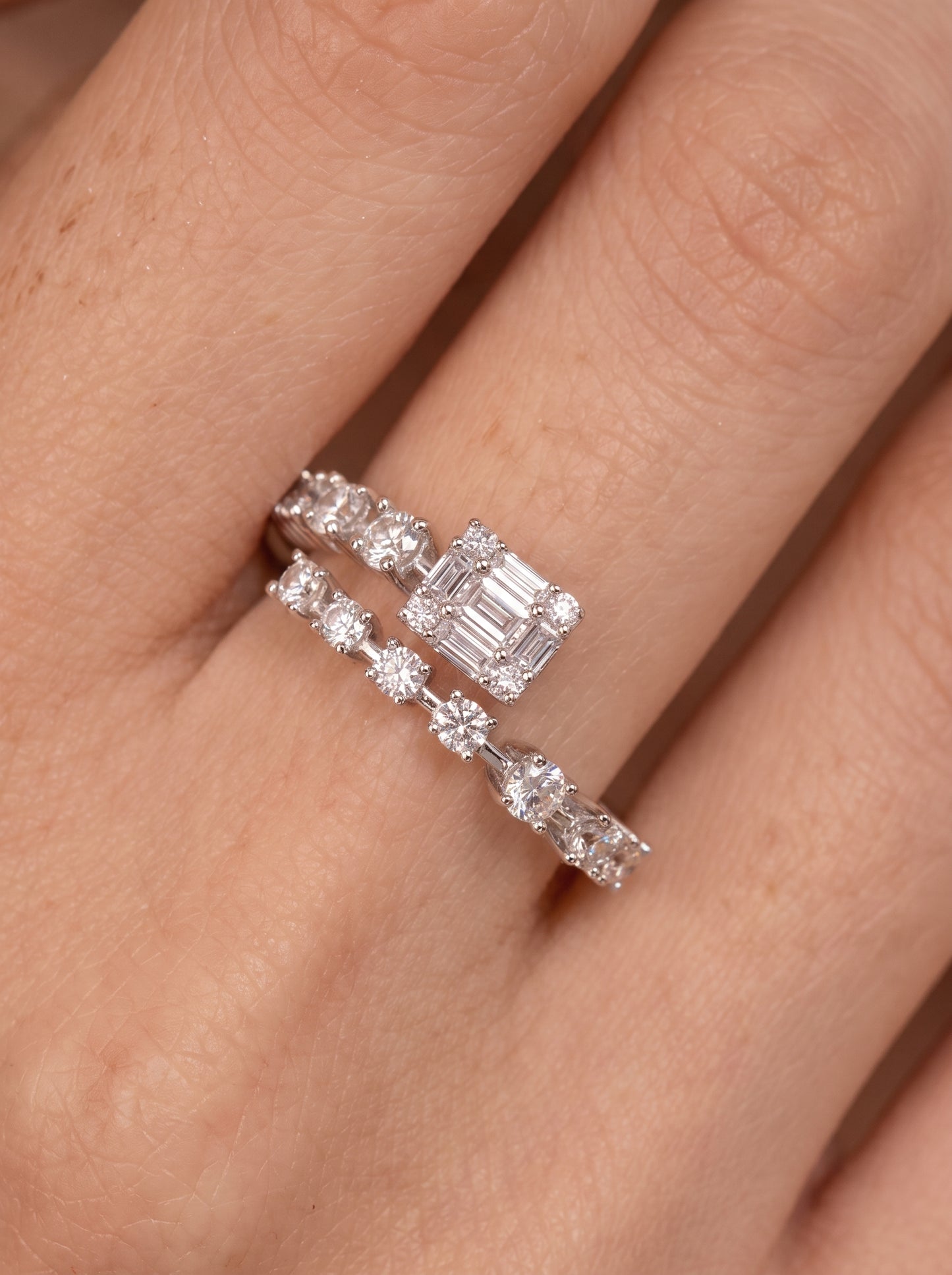 Dazzle Adjustable Ring