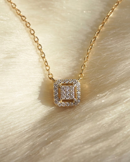 Squared Necklace Gold Plated