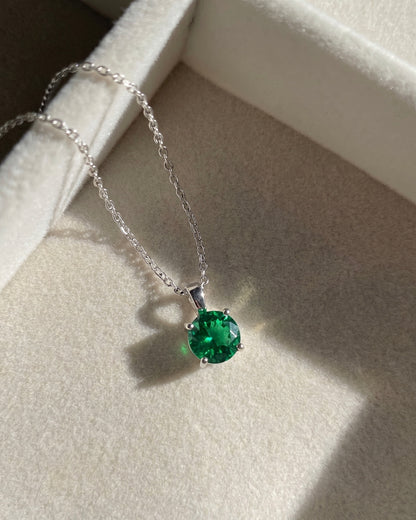 Squared Emerald Stone Necklace
