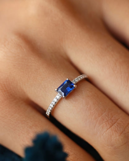 Royal Blue Sapphire Ring