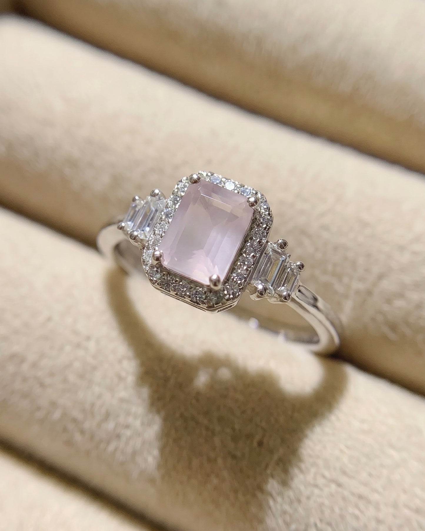 Rose Aura Ring