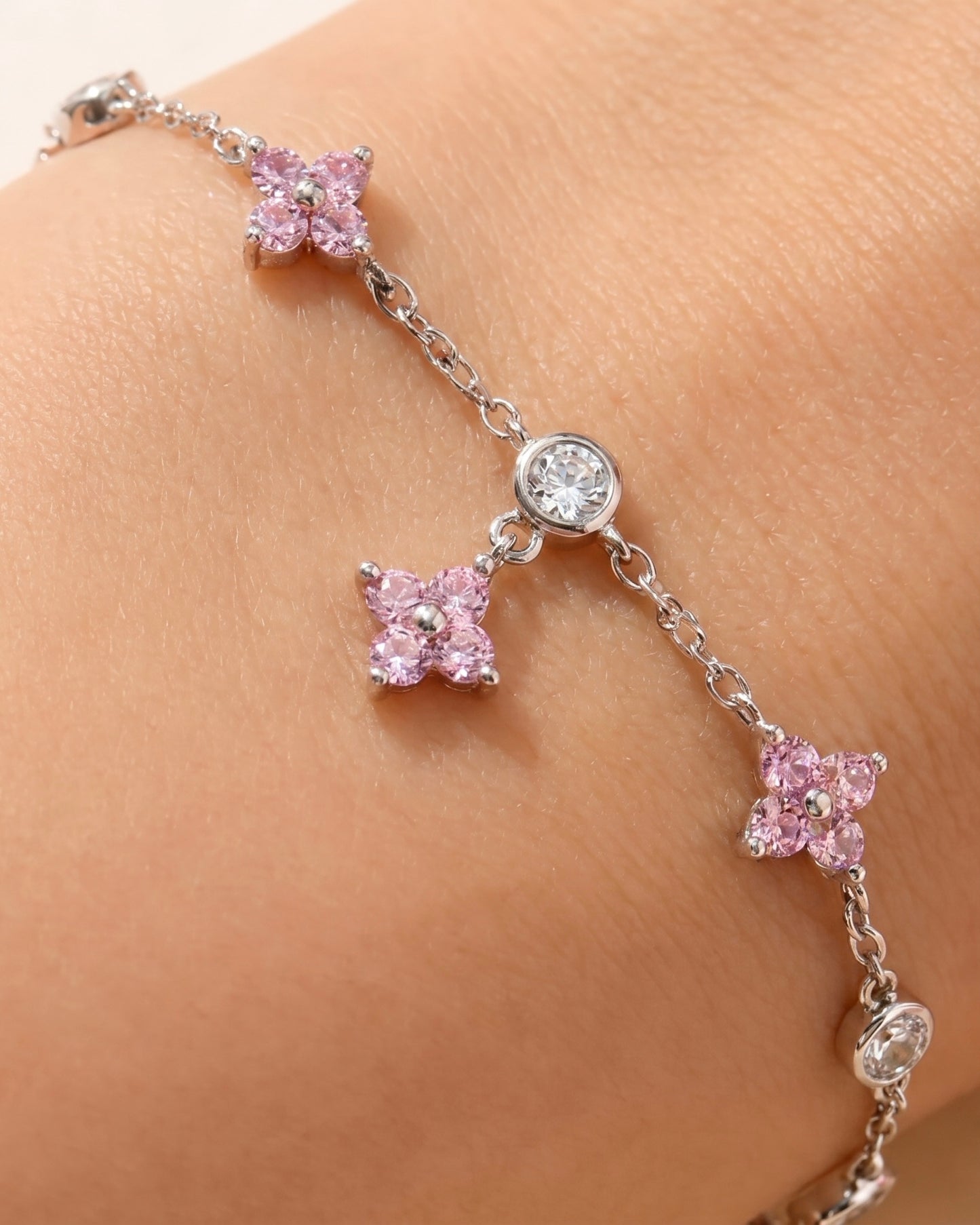 5 Dazzle Pink Flowers Bracelet