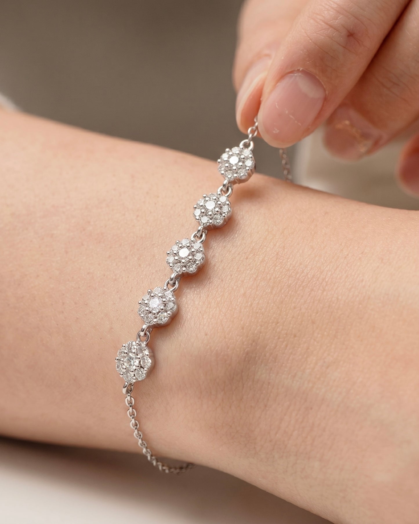 5 Radiance Flowers Bracelet