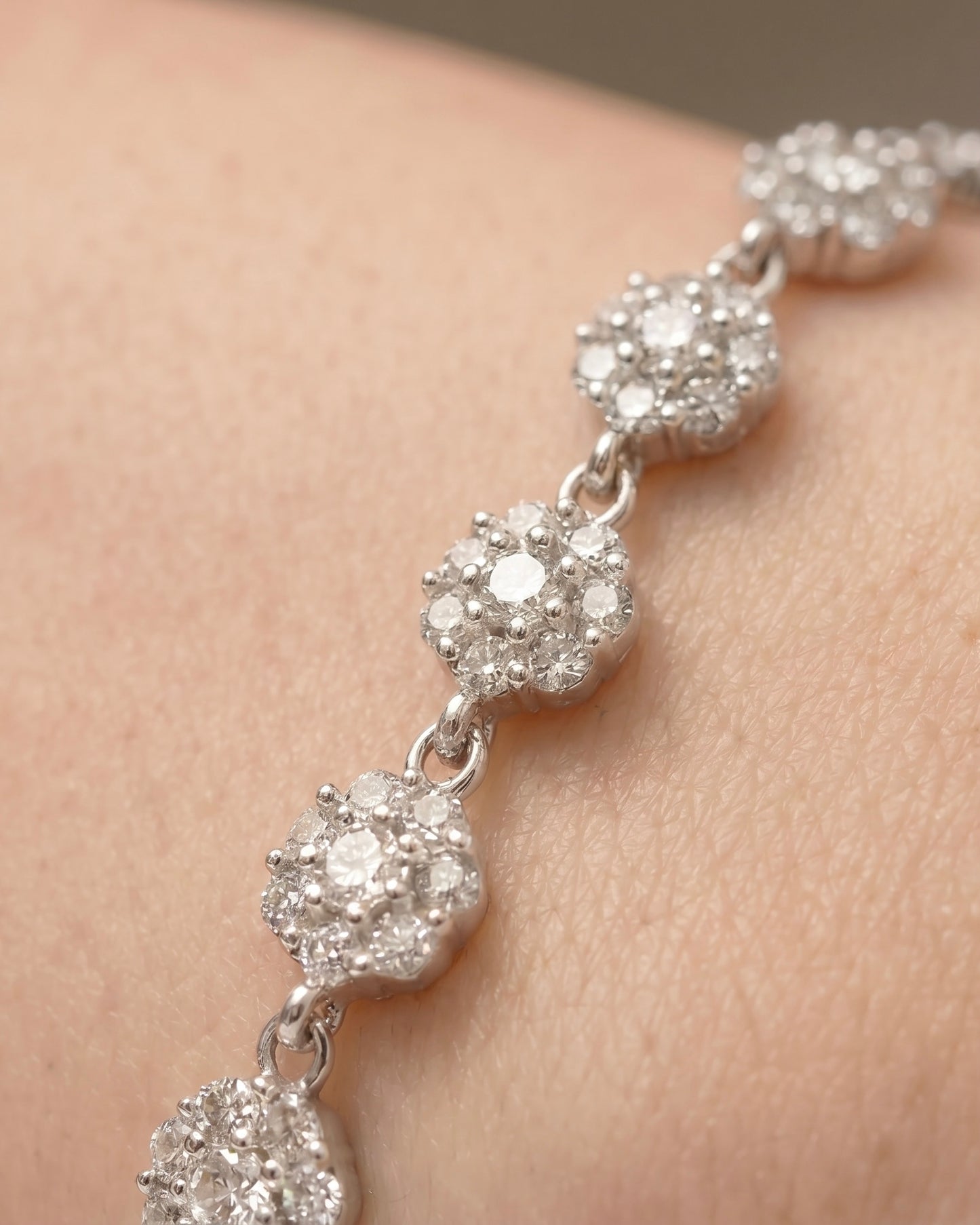 5 Radiance Flowers Bracelet