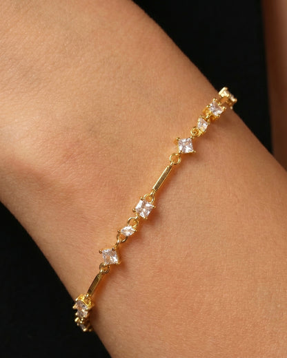 Fizzy Zircon Stones Bracelet Gold Plated