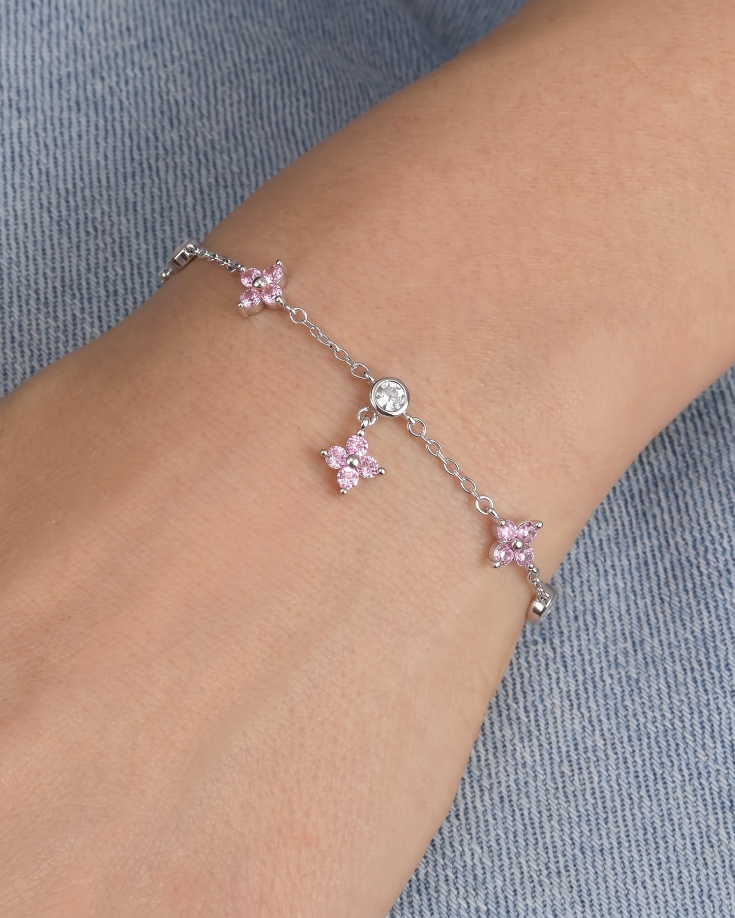 5 Dazzle Pink Flowers Bracelet