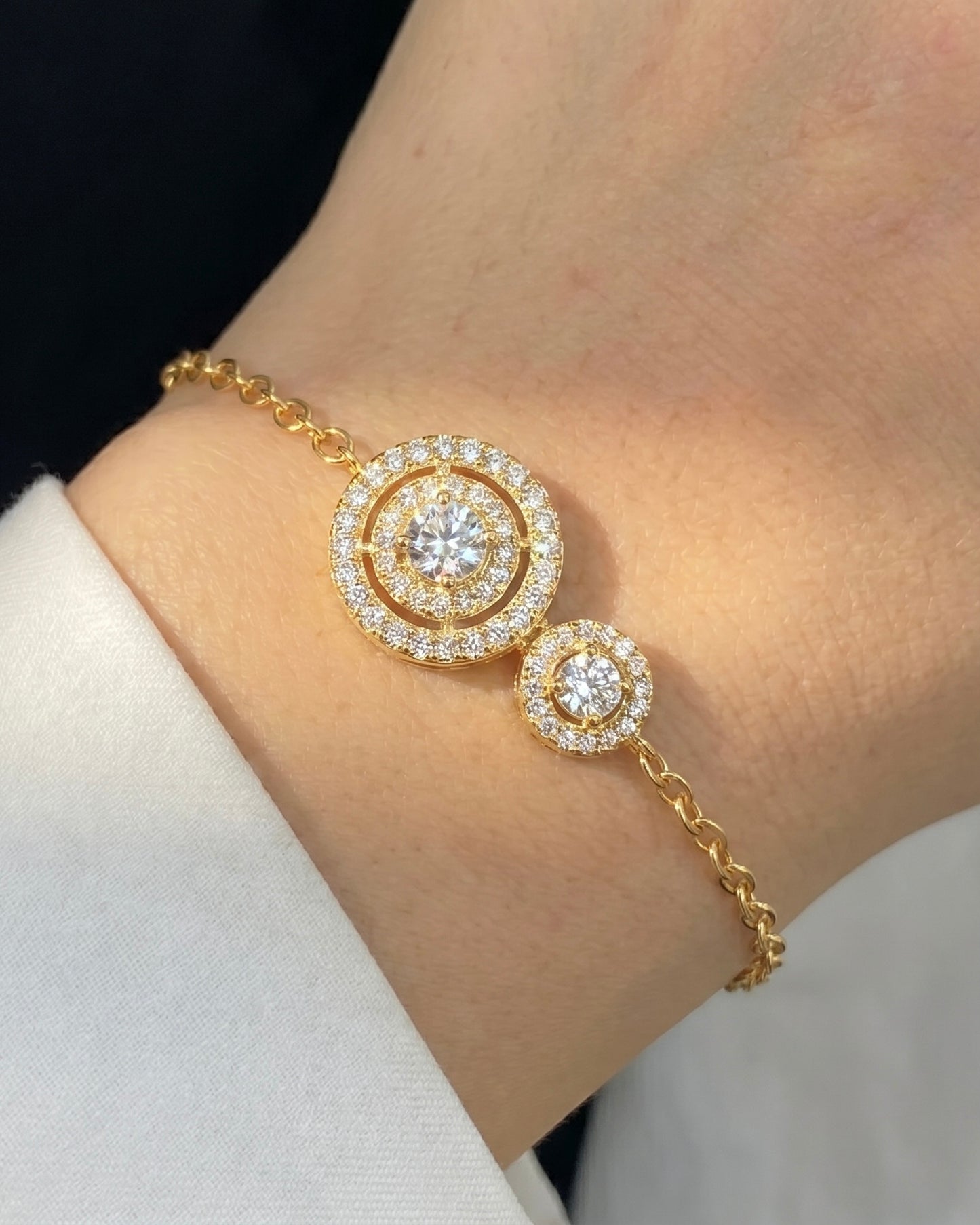 2 Bloom Circles Bracelet Gold Plated