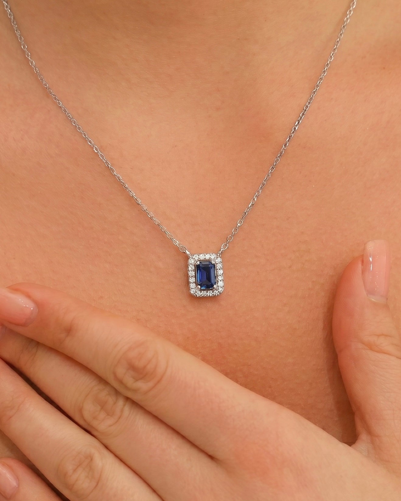 Blue Glam Sapphire Necklace