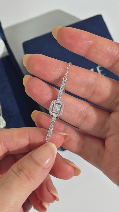 A Statement Squared Bracelet