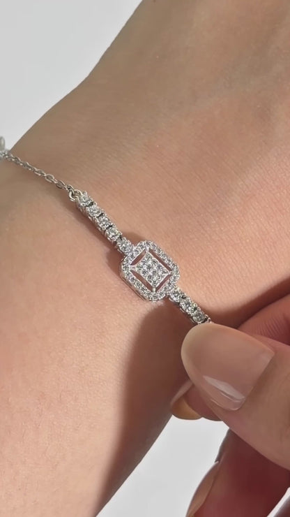 A Statement Squared Bracelet